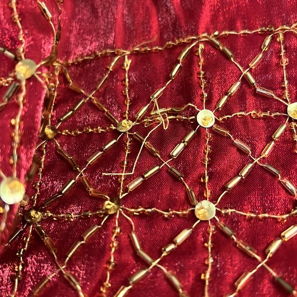 Table Runner 70” long by12.5 wide Beaded - Picture 10 of 10